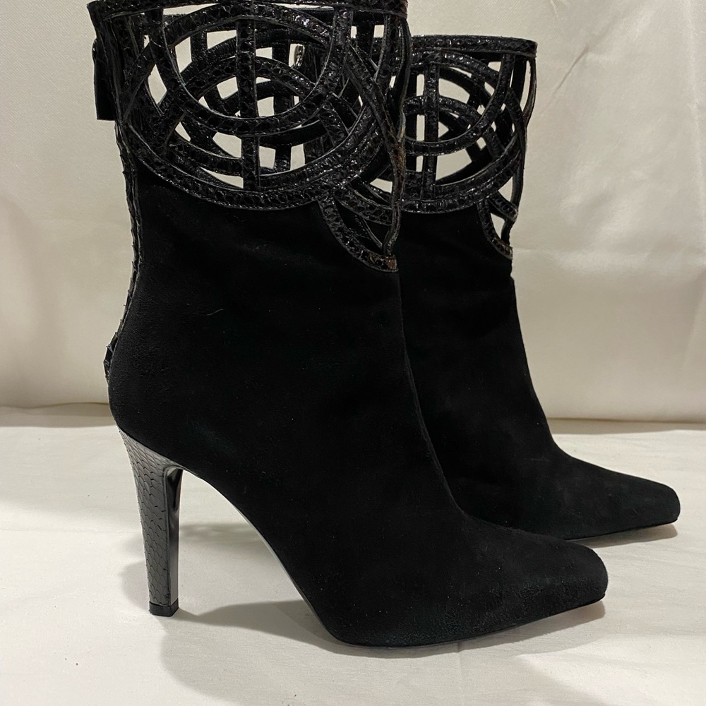 Catherine Malandrino black suede boots - Picture 2 of 7